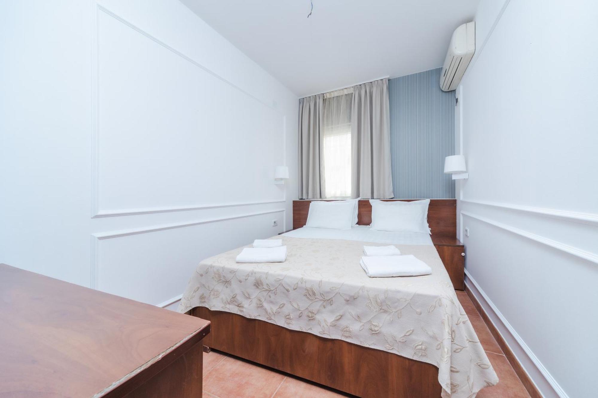 Mali Hotel Porat Budva Quarto foto